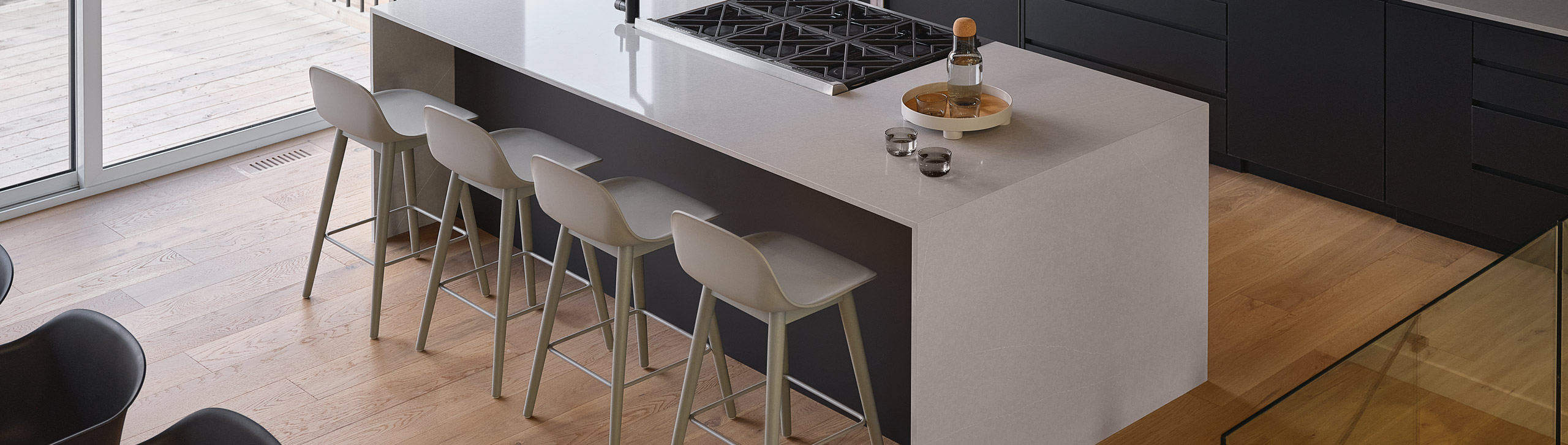 https://urbanwoodfloor.com/wp-content/uploads/2025/03/Dura-finish-standard-St_Gerard_0237.jpg