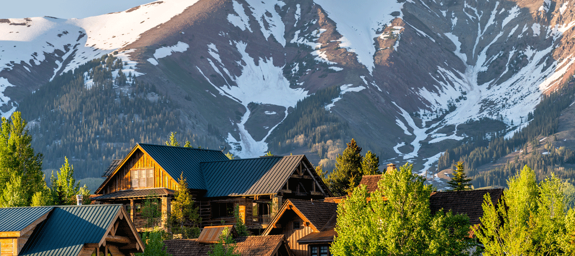 https://urbanwoodfloor.com/wp-content/uploads/2025/08/Colorado-Collection-Overview-image-iStock-1251406793.png
